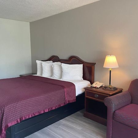 Camden West Inn Extérieur photo